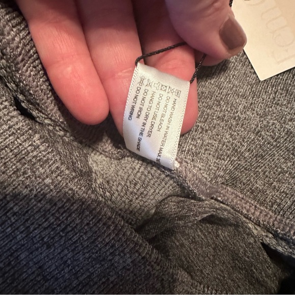 FEM Lot Of Two  Purple Fiorela Curve & Grey Sujey Scrunchy Booty Leggings NWT XL - Picture 10 of 16